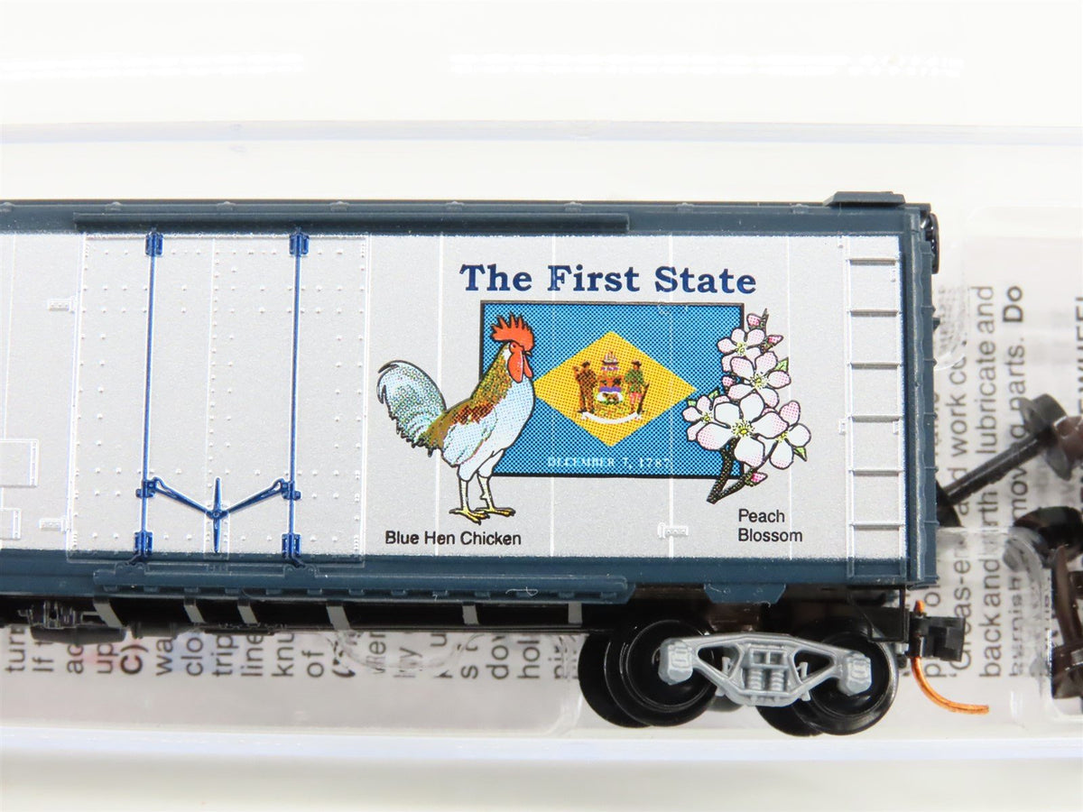 N Scale Micro-Trains MTL 02100414 DE Delaware State 40&#39; Plug Door Box Car #1787
