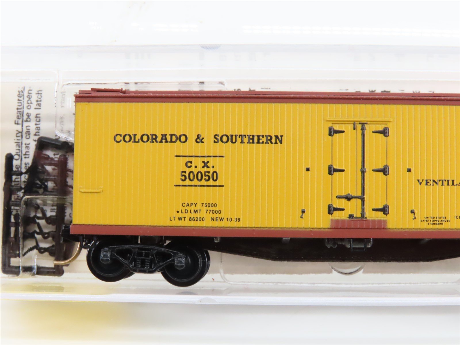 N Scale Micro-Trains MTL 49370 CX Colorado & Southern 40' Wood Reefer #50050