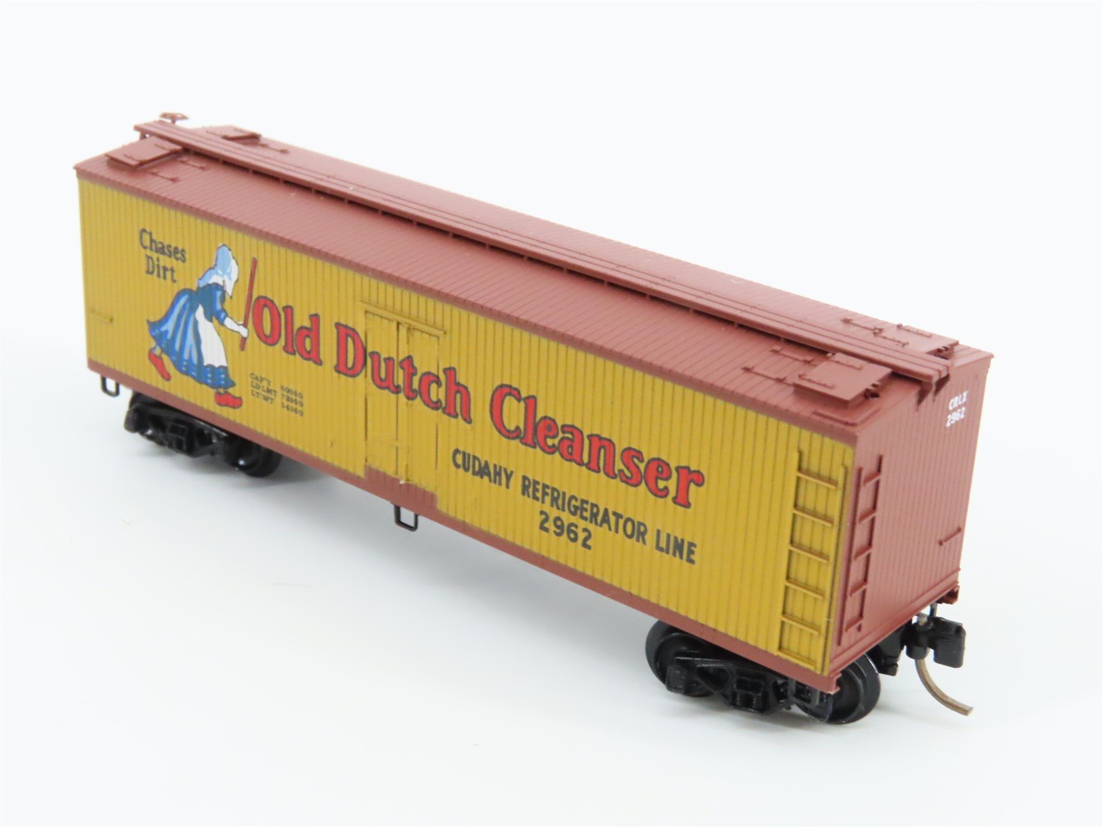 N Scale Micro-Trains MTL 49010 CRLX Cudahy Old Dutch Cleanser 40' Reefer #2962