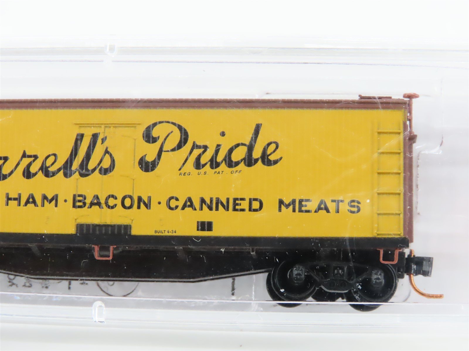 N Scale Micro-Trains MTL 04900610 MRX Morrell's Pride 40' Wood Reefer #5330