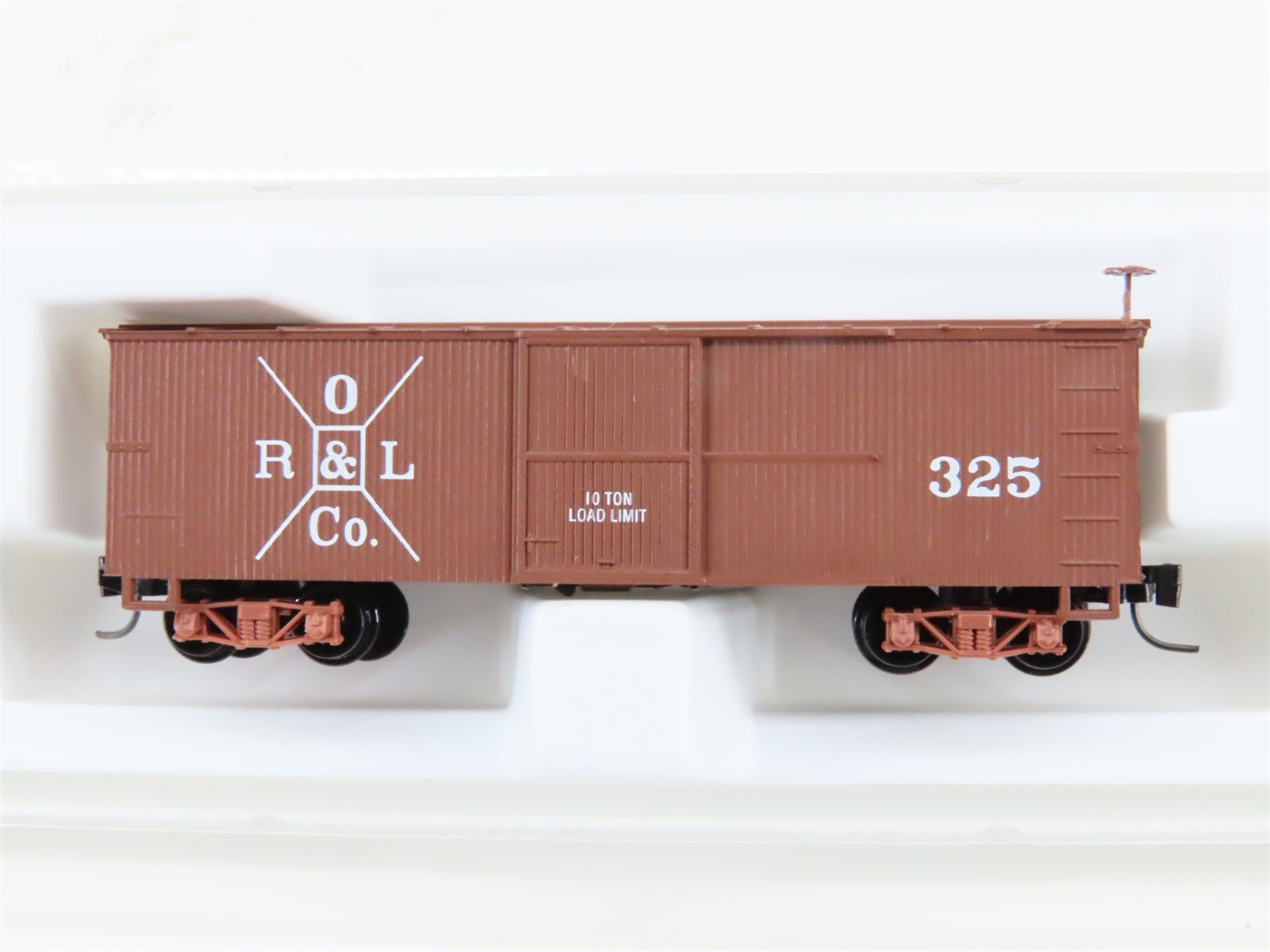 Nn3 Scale Micro-Trains MTL 15103 OR&L Oahu Railway & Land 30' Box Car #325