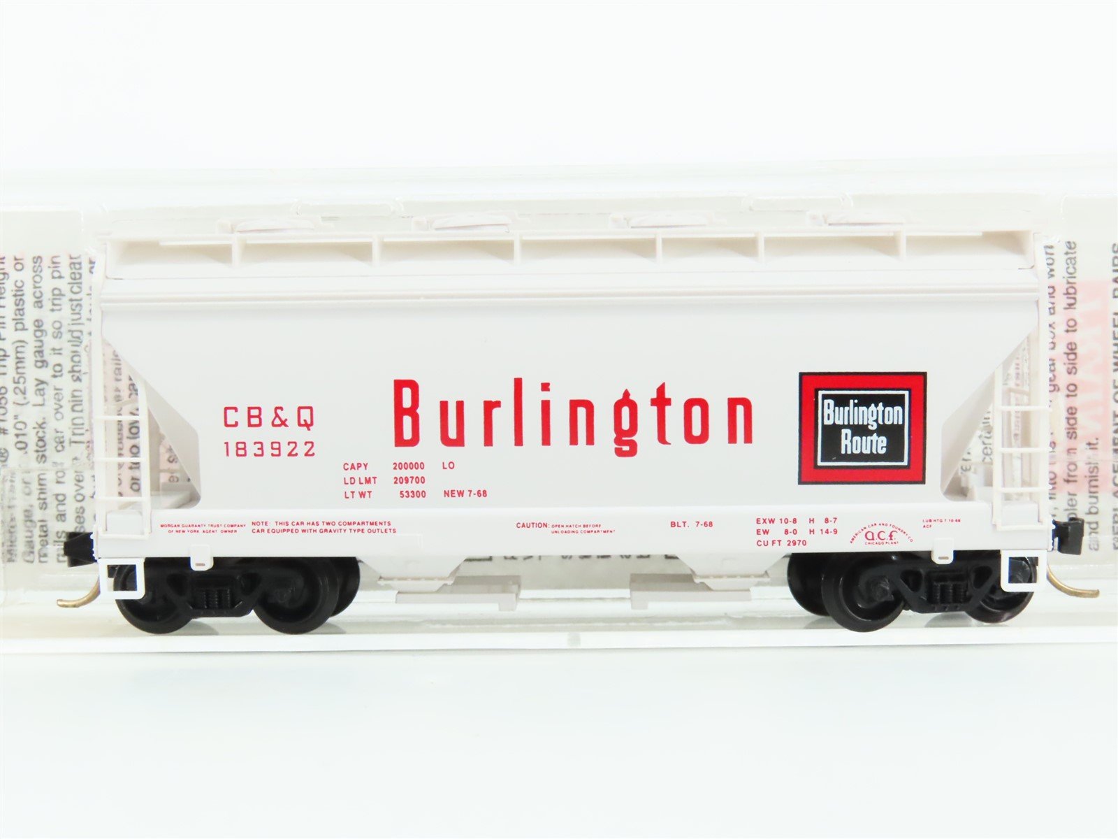 N Micro-Trains MTL 92070 CB&Q Burlington Route 2 Bay ACF Covered Hopper #183922