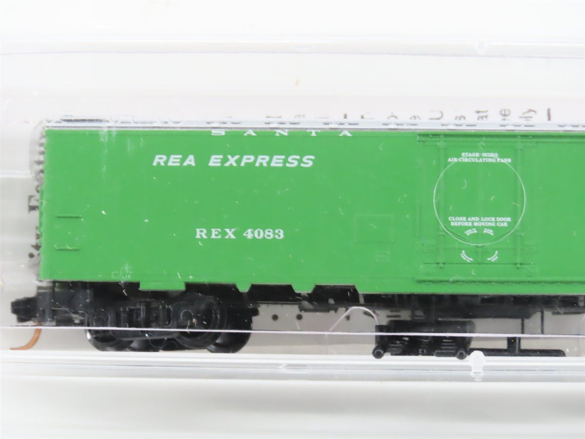 N Scale Micro-Trains MTL 52030 REX Santa Fe REA Express 52&#39; 2&quot; Reefer #4083