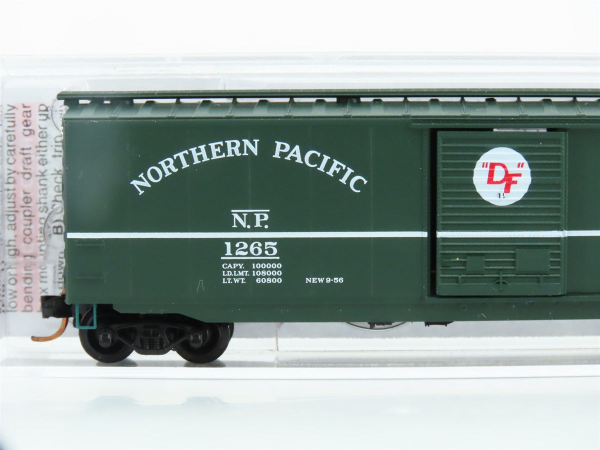 N Micro-Trains MTL 03100250 NP Northern Pacific 50&#39; Single Door Box Car #1265