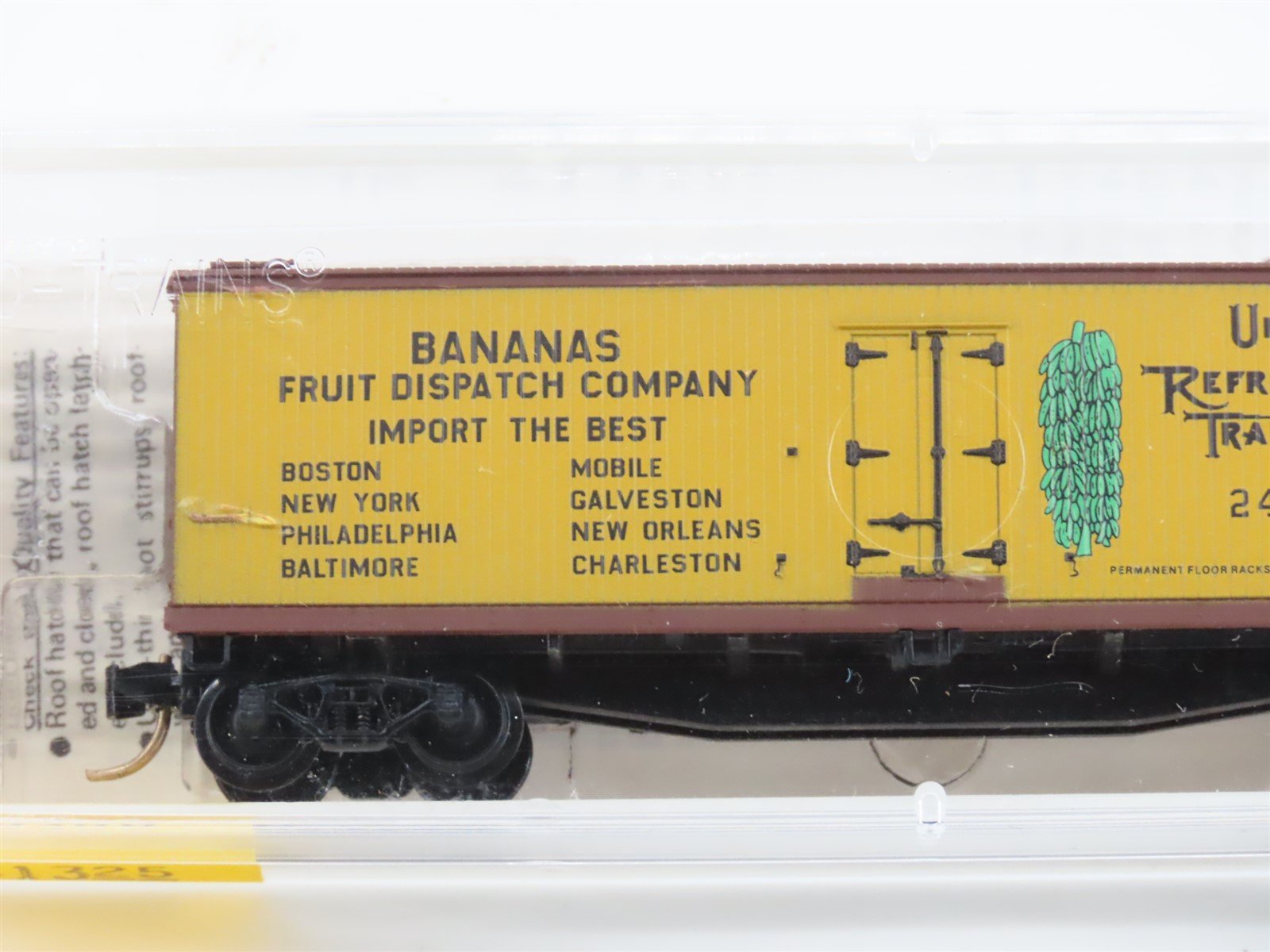 N Micro-Trains MTL 49390 URTC Mobile & Ohio Fruit Dispatch 40' Reefer #24013