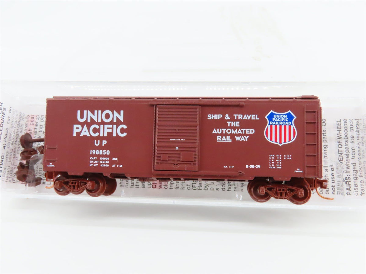N Scale Micro-Trains MTL 02000710 UP Union Pacific 40&#39; Box Car #198850