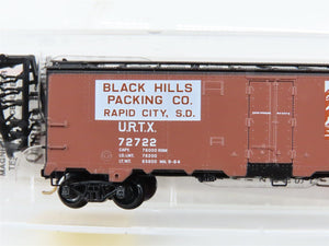 N Scale Micro-Trains MTL 59530 URTX Black Hills Packing Co. 40' Reefer #72722