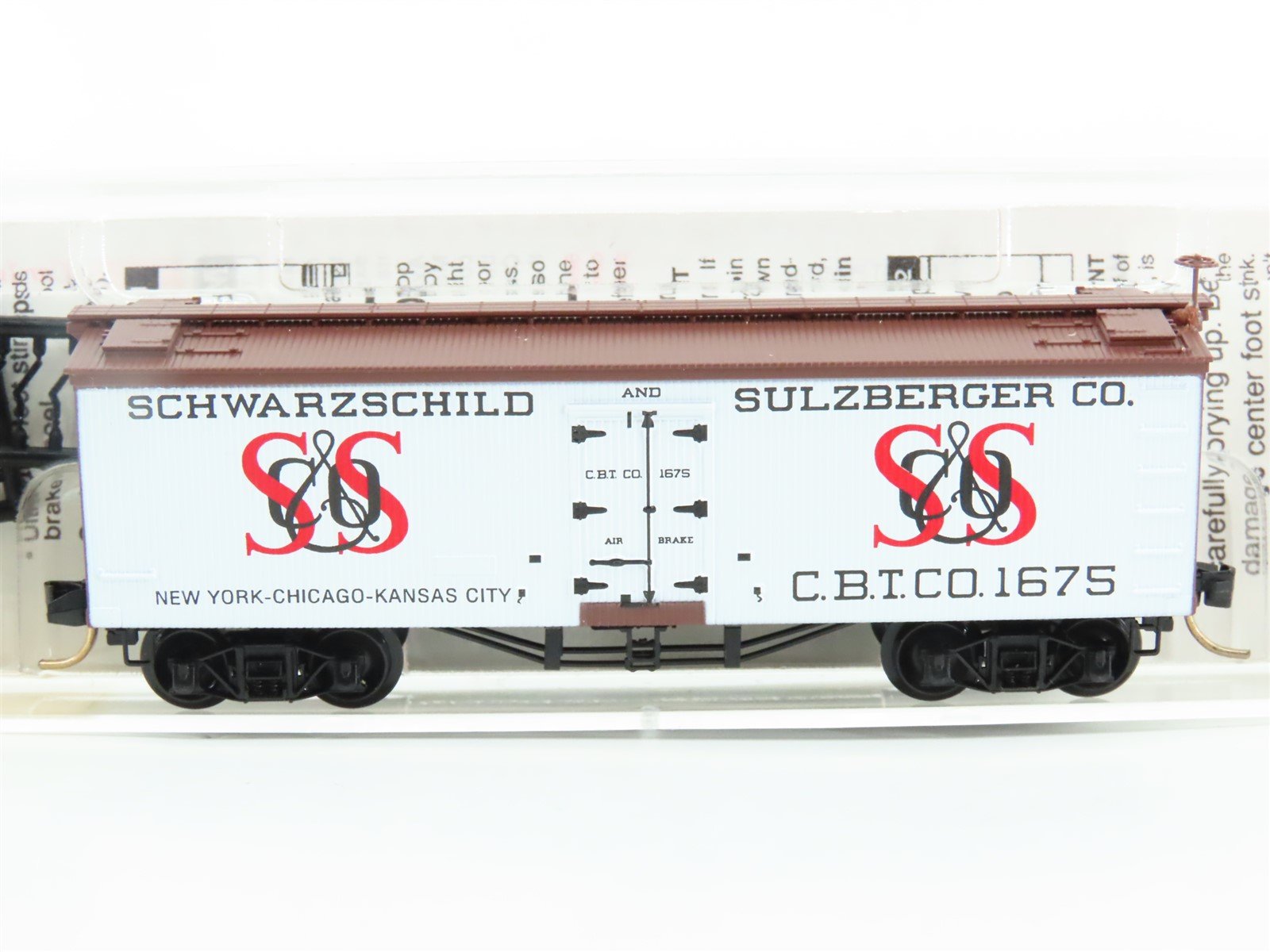 N Micro-Trains MTL 58020 CBTCO Schwarzschild & Sulzberger Co Ice Reefer #1675