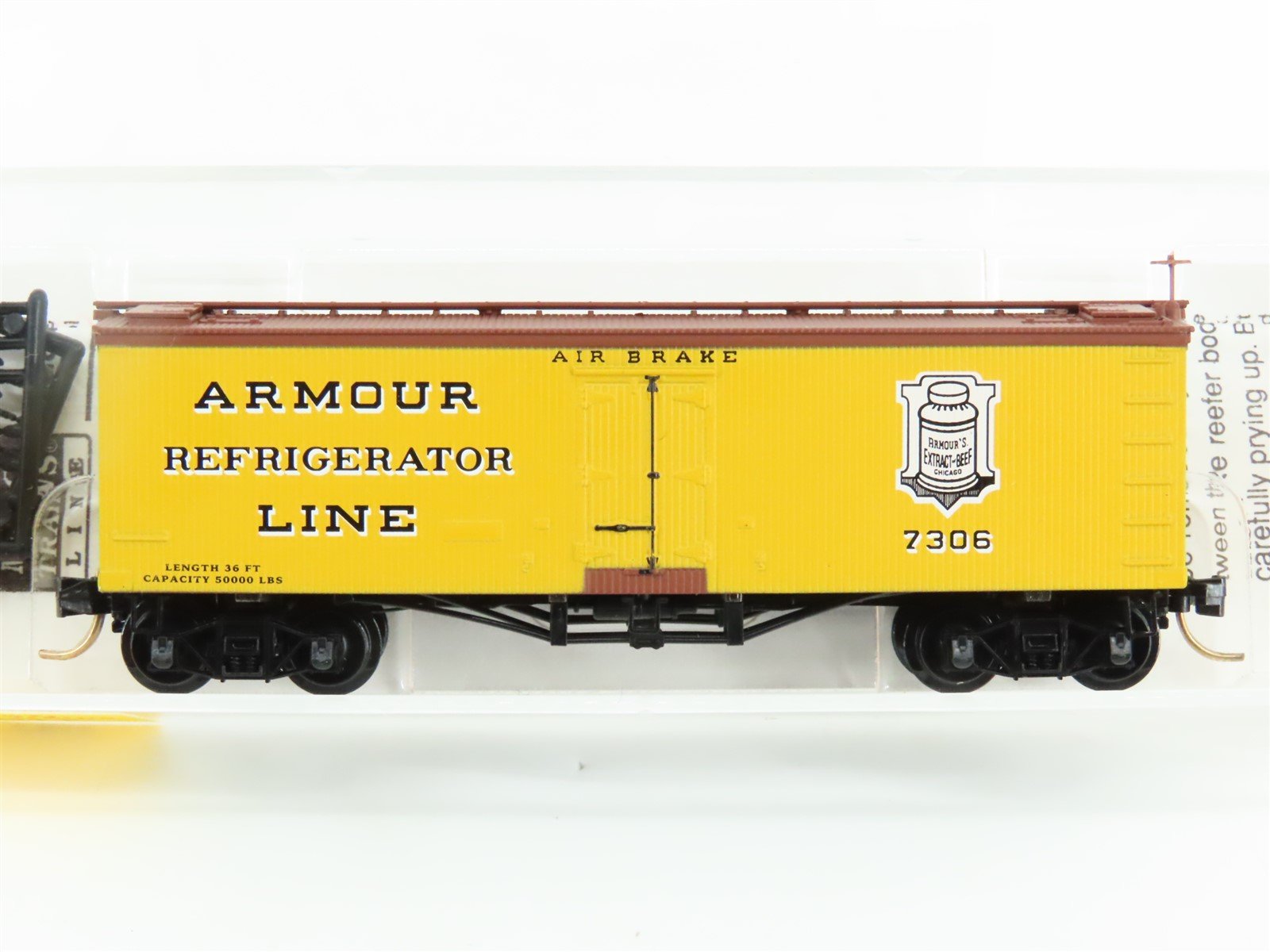 N Micro-Trains MTL 58030 Armour Refrigerator Line 36' Wood Ice Reefer #7306