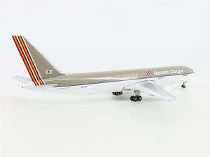 1:400 Scale Aero Classics Die-Cast Asiana Boeing B767-300 Aircraft HL7507