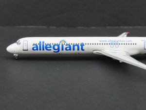 1:400 Gemini Jets GJAAY550H Die-Cast Allegiant McDonnell Douglas MD-82 Aircraft