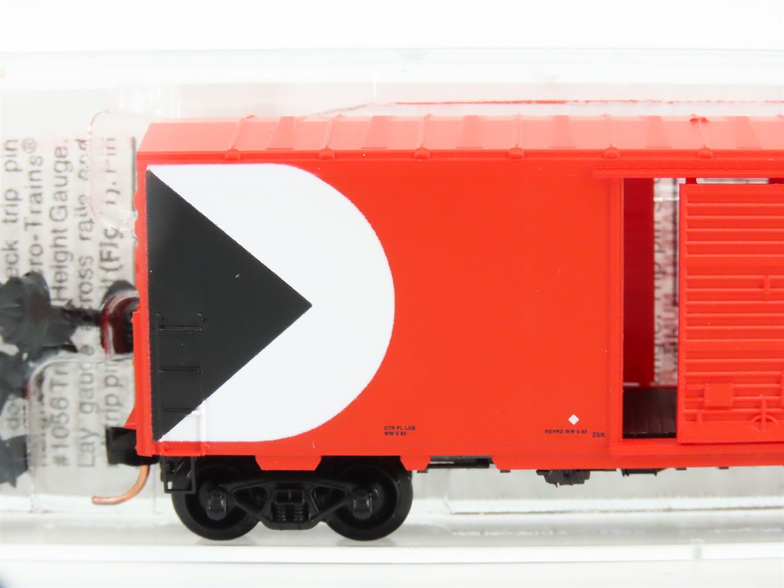 N Micro-Trains MTL 24260 CP Rail Canadian Pacific 40' Single Door Box Car 55947