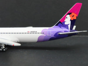 1:400 Gemini Jets GJHAL855 Die-Cast Hawaiian Boeing 767-300ER Aircraft N585HA