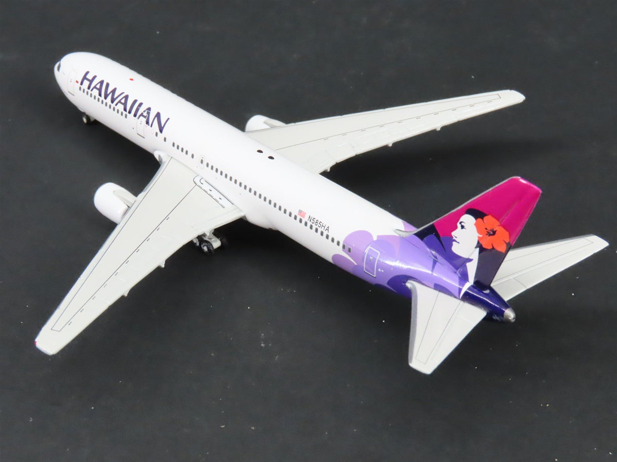 1:400 Gemini Jets GJHAL855 Die-Cast Hawaiian Boeing 767-300ER Aircraft N585HA