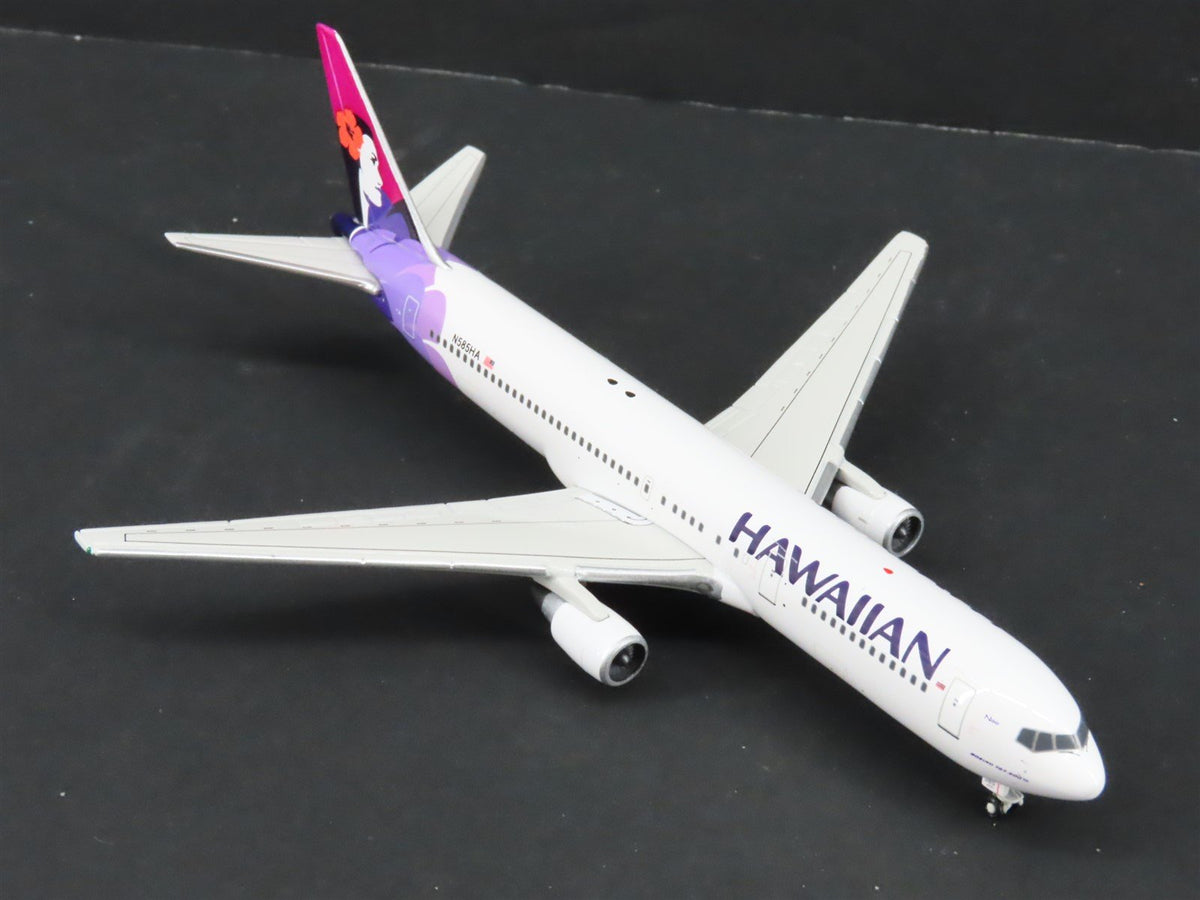 1:400 Gemini Jets GJHAL855 Die-Cast Hawaiian Boeing 767-300ER Aircraft N585HA