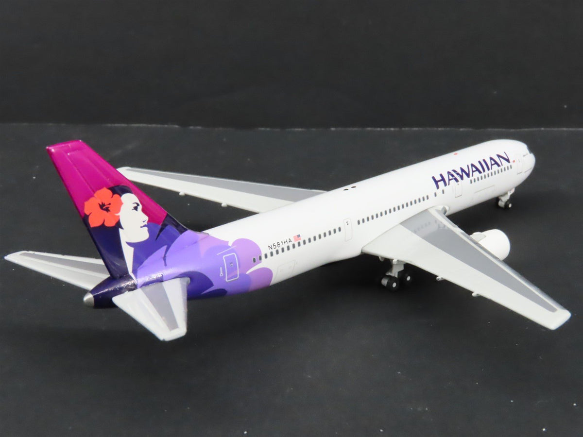 1:400 Gemini Jets II GJHAL532 Die-Cast Hawaiian Boeing 767-300 Aircraft N9581HA