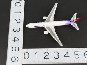 1:400 Gemini Jets II GJHAL532 Die-Cast Hawaiian Boeing 767-300 Aircraft N9581HA