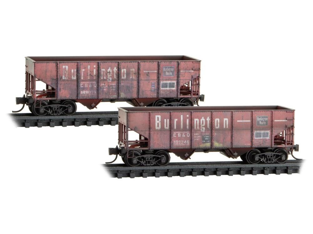 N Micro-Trains MTL 98305089 CB&Q Burlington 2-Bay Hoppers 2-Pack - Weathered