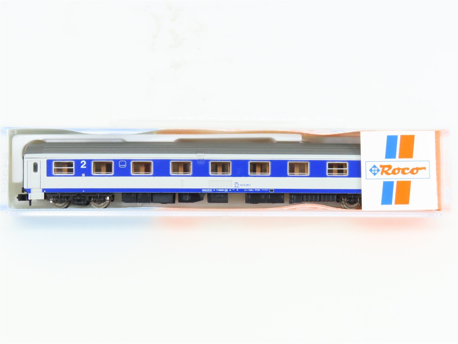 N Scale Roco 24384 OBB Austrian 2nd Class Corridor Coach Passenger #015-2