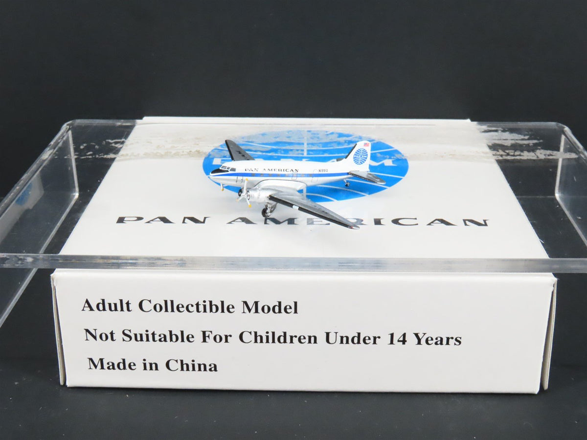 1:400 Aero Classics Die-Cast Pan American McDonnell Douglas DC-3 Aircraft N19912