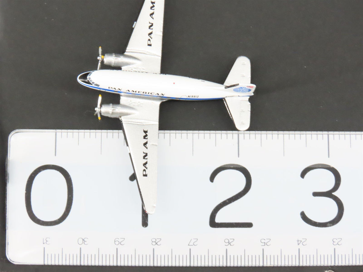 1:400 Aero Classics Die-Cast Pan American McDonnell Douglas DC-3 Aircraft N19912