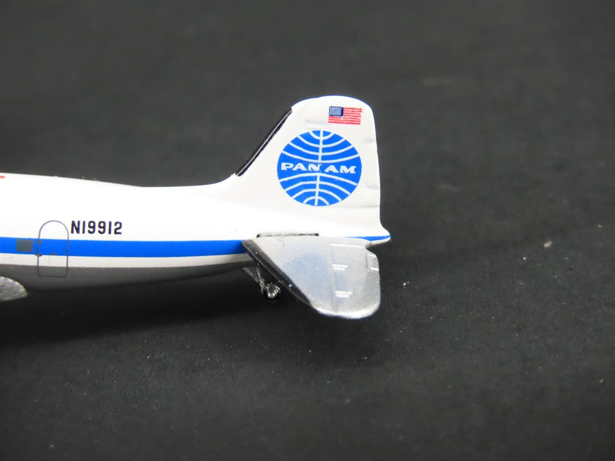 1:400 Aero Classics Die-Cast Pan American McDonnell Douglas DC-3 Aircraft N19912