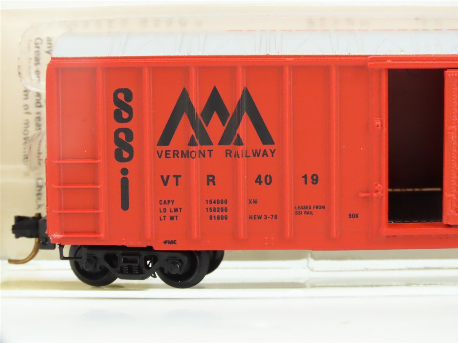 N Scale Kadee Micro-Trains MTL 25220 VTR Vermont Railways 50' Box Car #4019