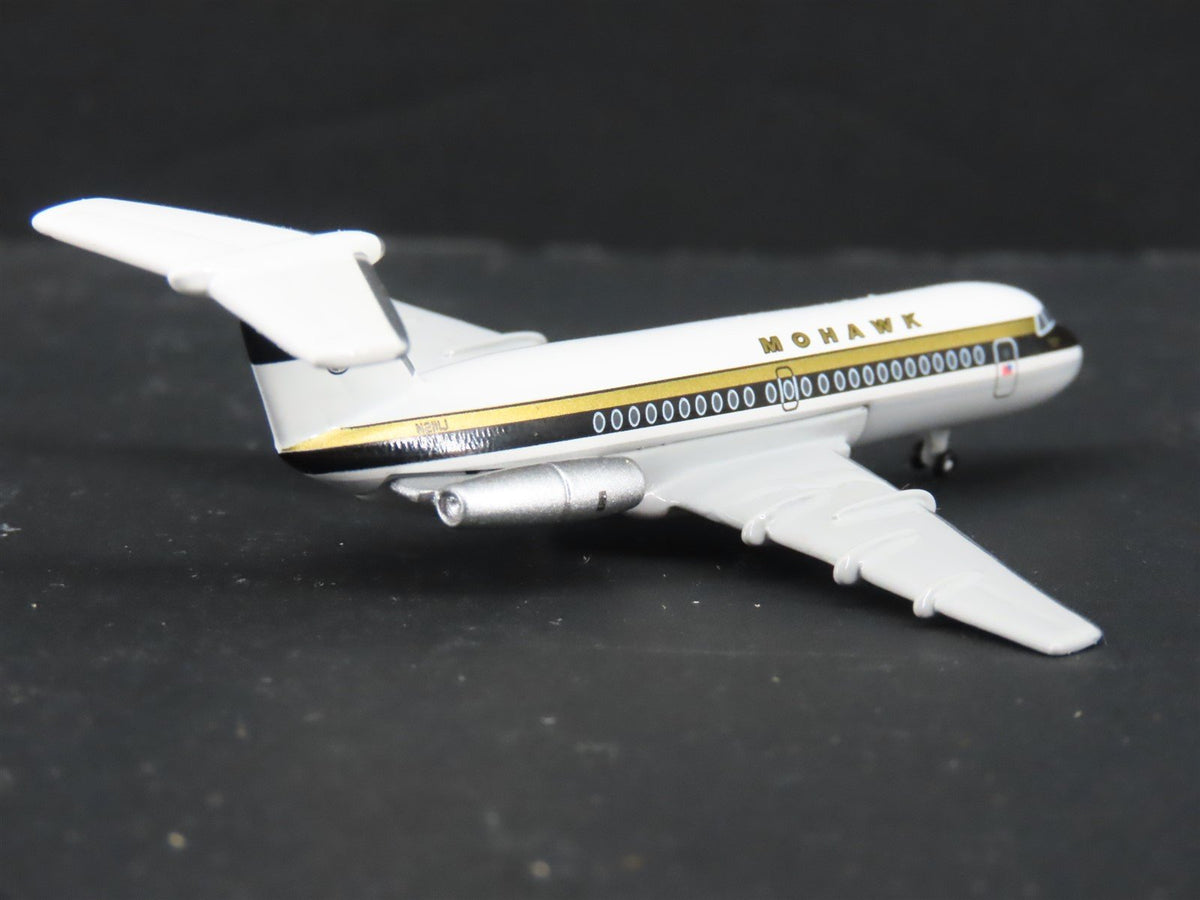 1:400 Scale Aero Classics Die-Cast Mohawk Airlines BAC-111-200 Aircraft N2111J