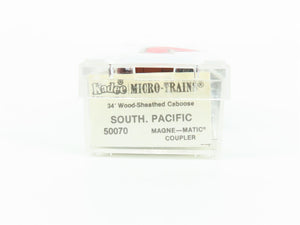 N Scale Kadee Micro-Trains MTL 50070 SP Southern Pacific 34' Caboose #608