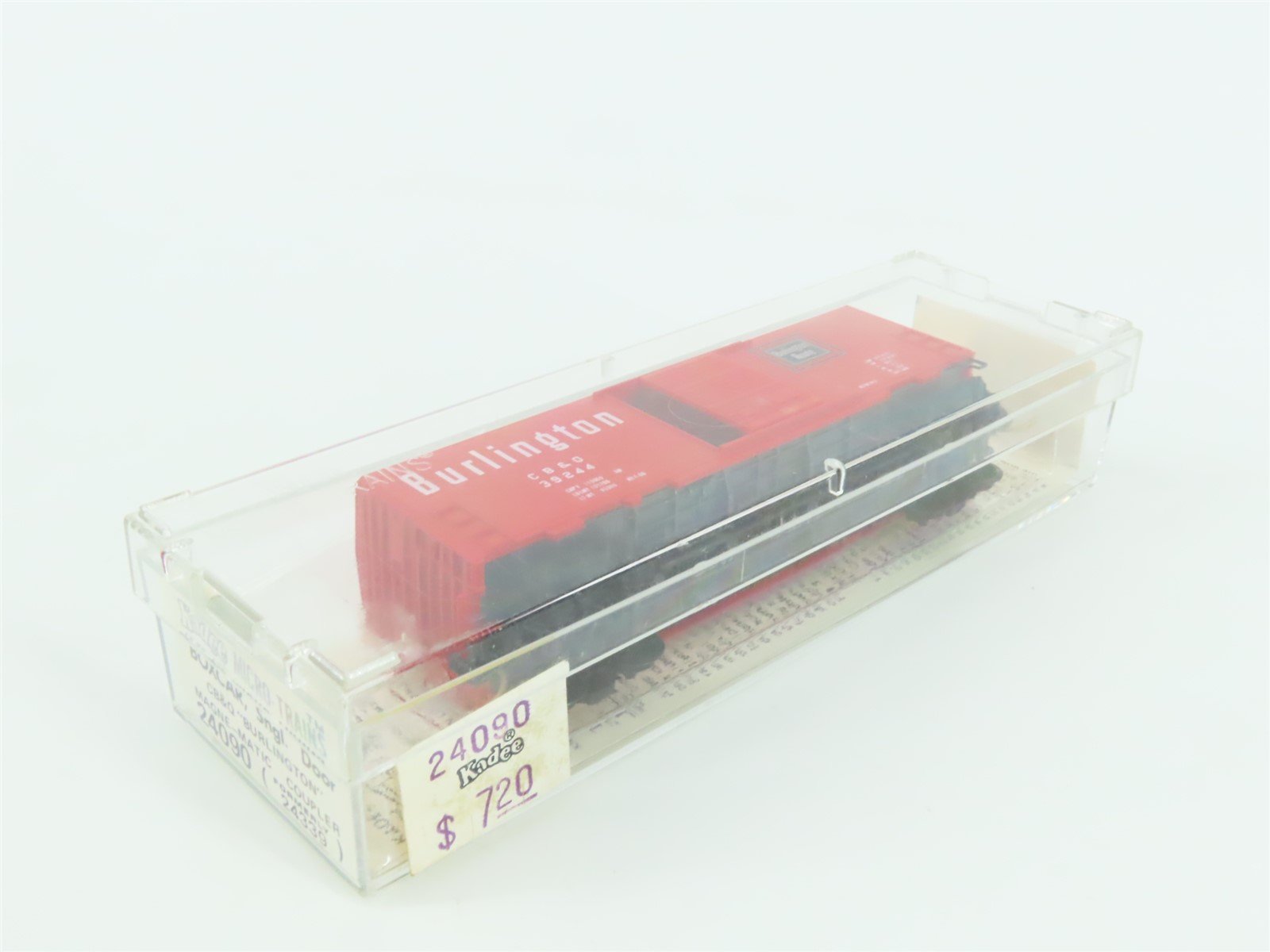 N Scale Kadee Micro-Trains MTL 24090 CB&Q Burlington Route 40' Boxcar #39244