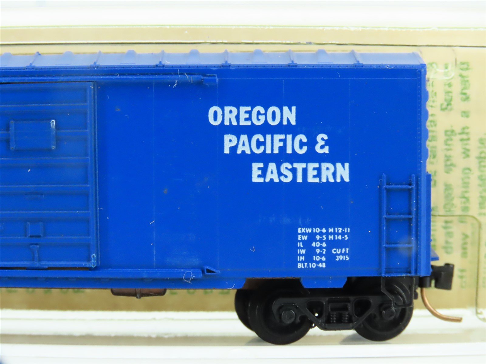 N Kadee Micro-Trains MTL 24384 OP&E 40' Single Door Boxcar #1034 - Blue Label