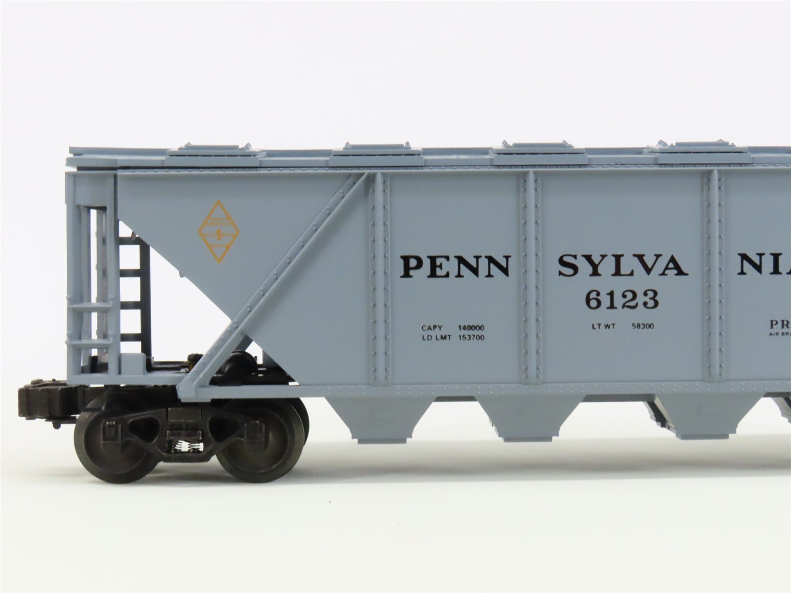 O Gauge 3-Rail Lionel 6-6123 PRR Pennsylvania 4-Bay Covered Hopper #6123