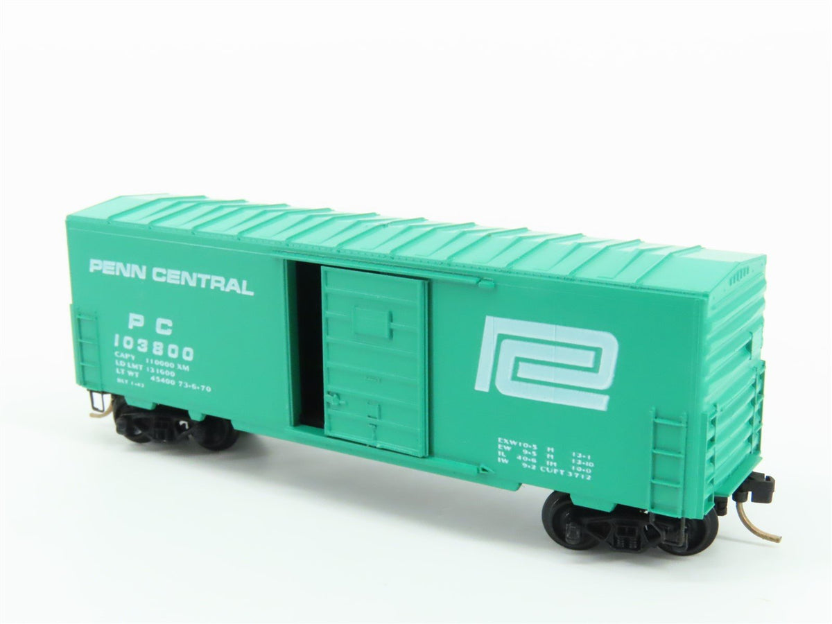 N Scale Kadee Micro-Trains MTL #24050 PC Penn Central 40&#39; Box Car #103800