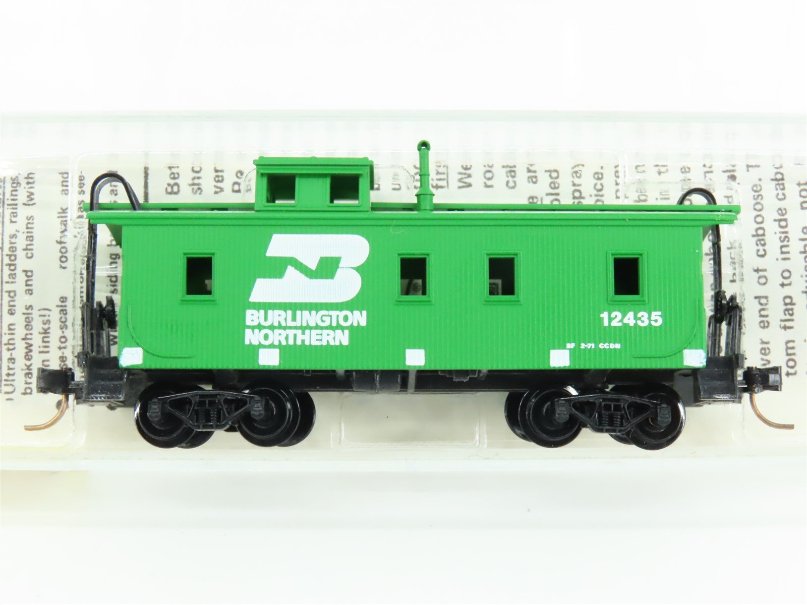 N Scale Kadee Micro-Trains MTL 50050 BN Burlington Northern 34' Caboose #12435