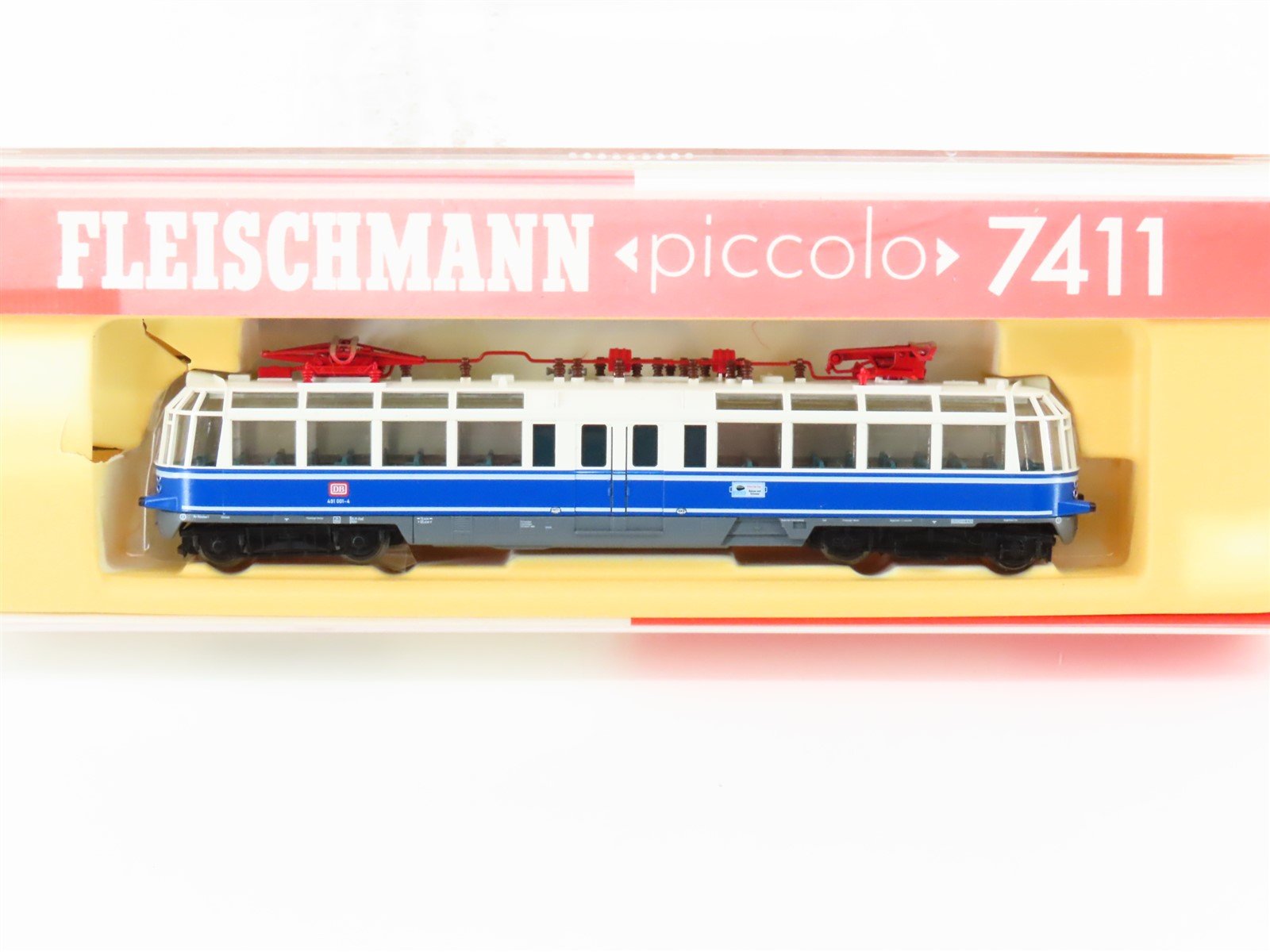 N Scale Fleischmann 7411 DB Deutsche Bahn Electric Passenger Railcar #001-4