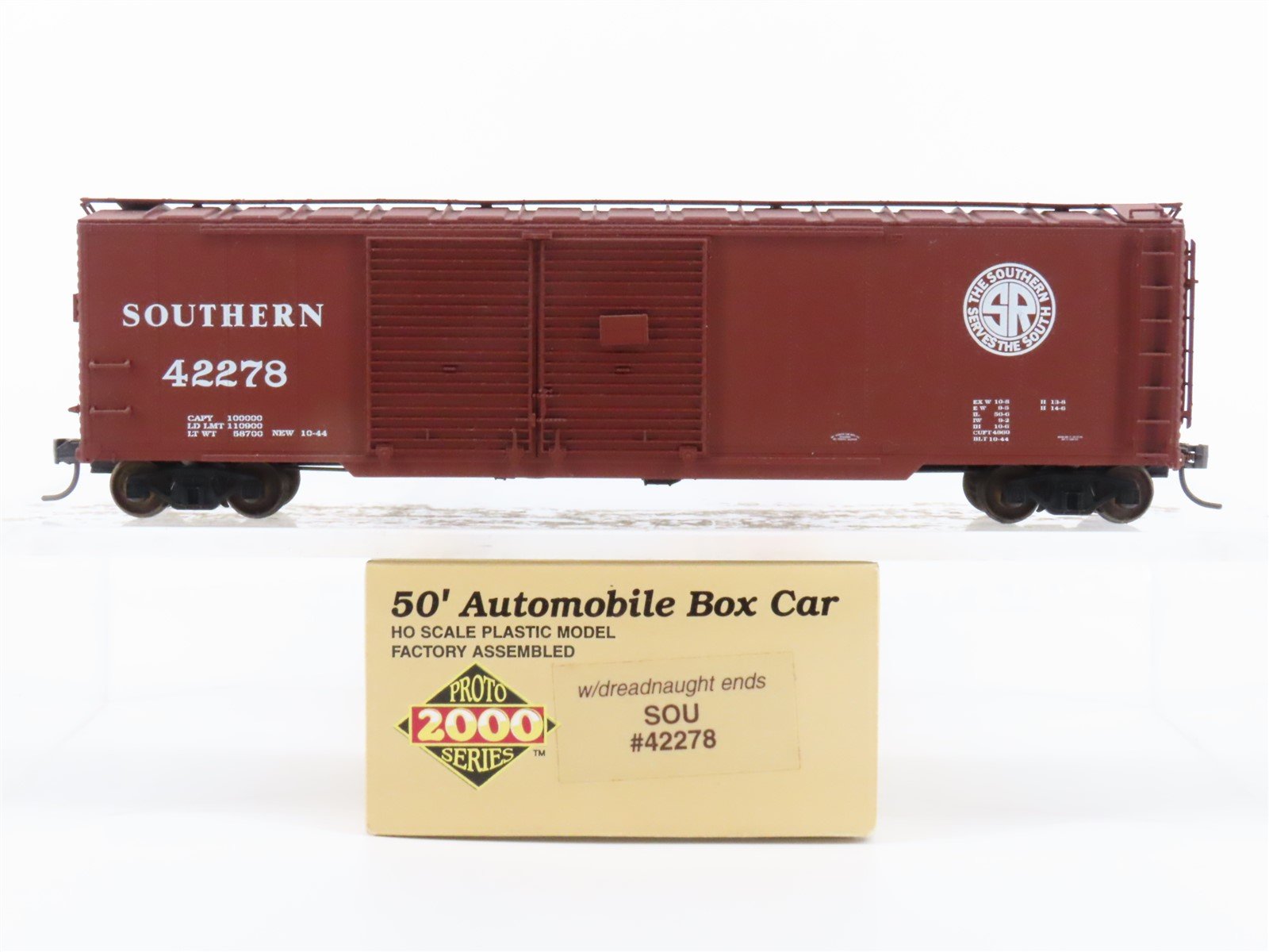 HO Life-Like Proto 2000 SOU Southern 50' Auto Box Car w/ Dreadnaught Ends #42278