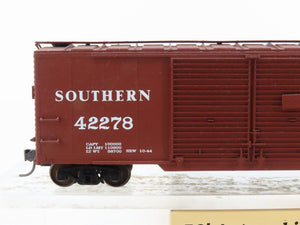 HO Life-Like Proto 2000 SOU Southern 50' Auto Box Car w/ Dreadnaught Ends #42278