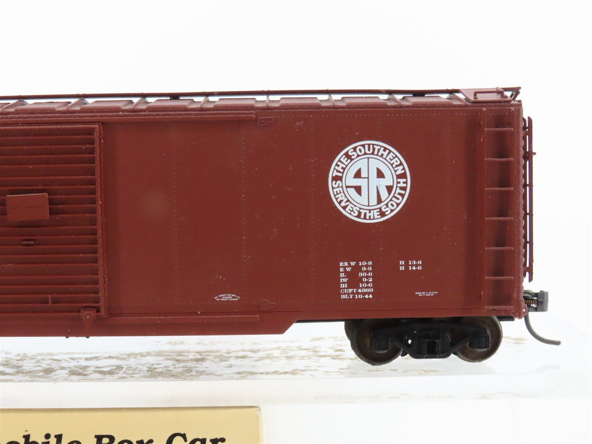 HO Life-Like Proto 2000 SOU Southern 50&#39; Auto Box Car w/ Dreadnaught Ends #42278