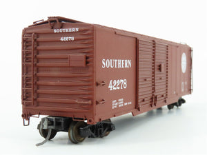 HO Life-Like Proto 2000 SOU Southern 50' Auto Box Car w/ Dreadnaught Ends #42278
