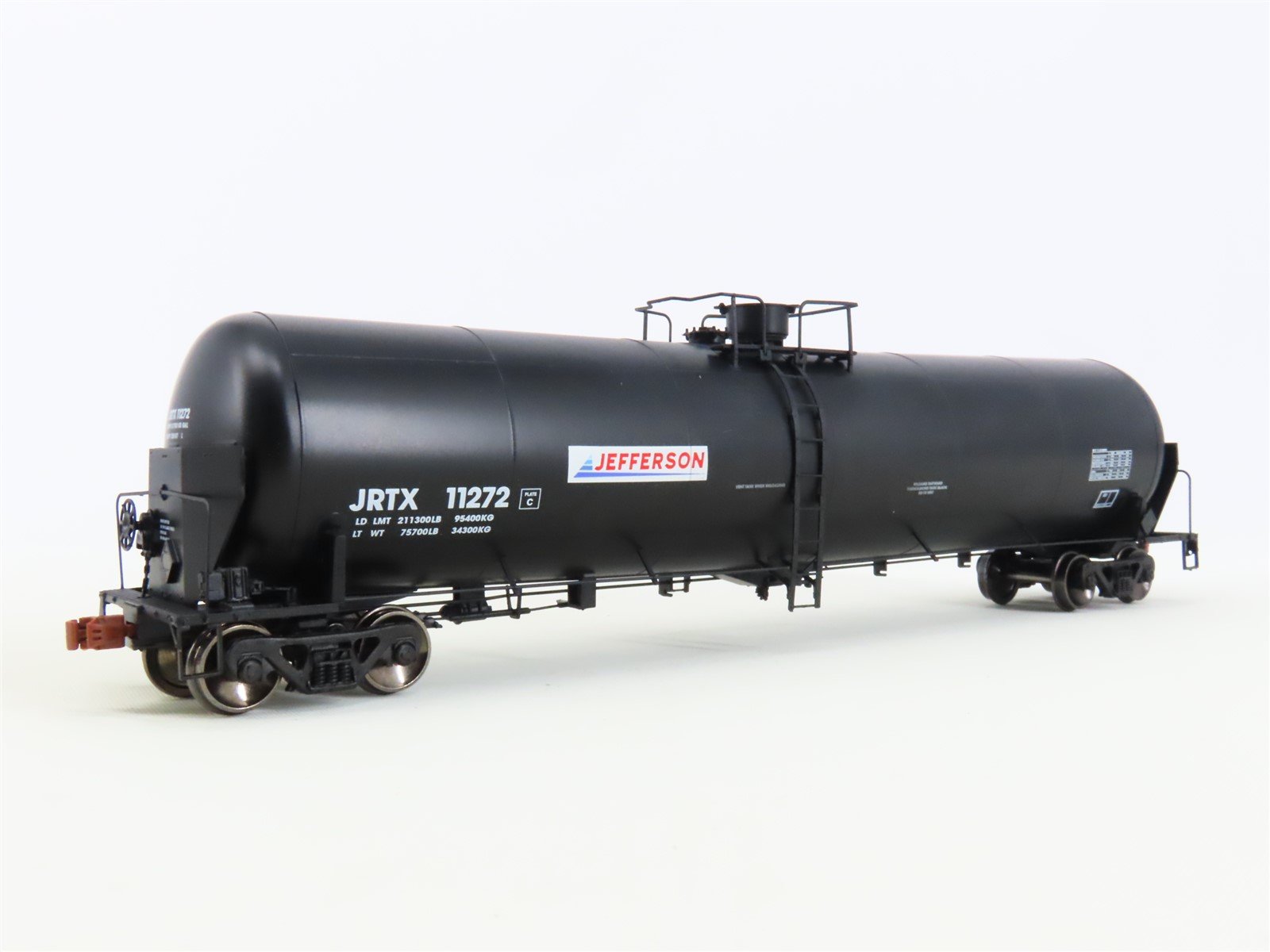HO Scaletrains Operator SXT11532 JRTX Jefferson Crude Oil Tank Car #11272