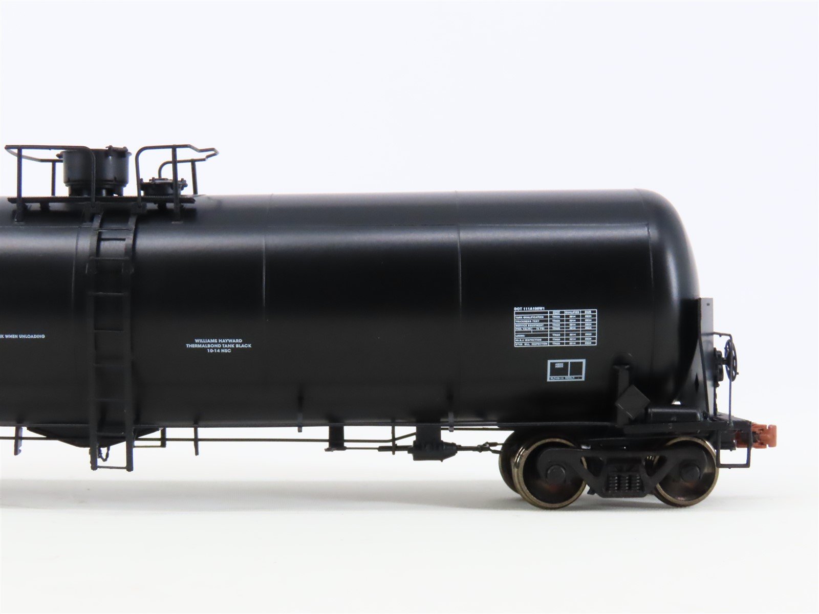 HO Scaletrains Operator SXT11531 JRTX Jefferson Crude Oil Tank Car #11255