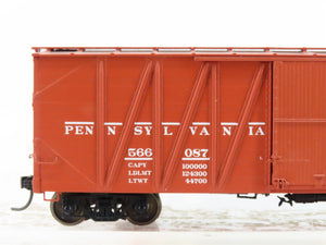 HO Scale InterMountain 452601-08 PRR Pennsylvania Single-Sheathed Boxcar #566087