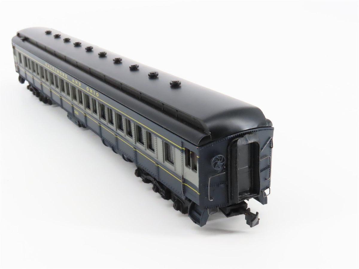 HO Scale Bachmann Spectrum 89043 B&amp;O Baltimore &amp; Ohio Coach Passenger #5482