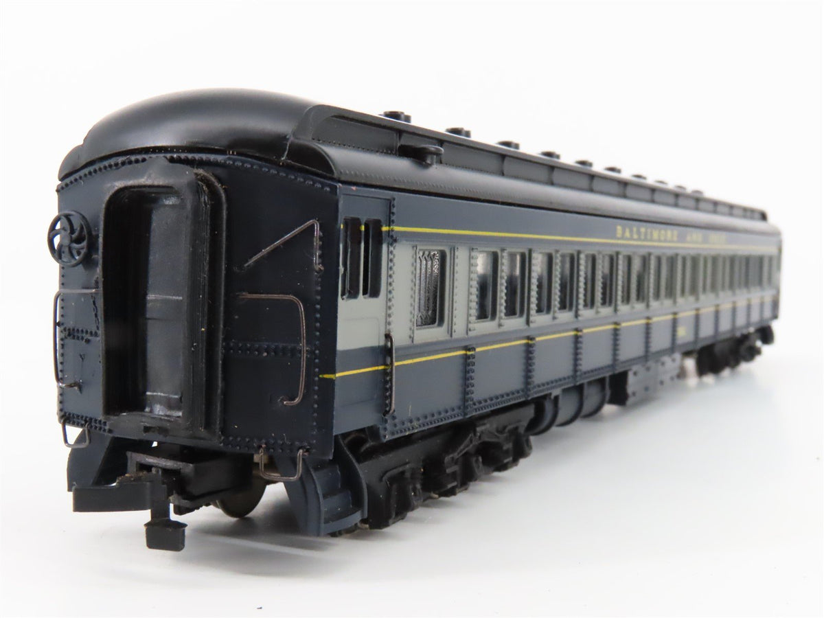 HO Scale Bachmann Spectrum 89043 B&amp;O Baltimore &amp; Ohio Coach Passenger #5482