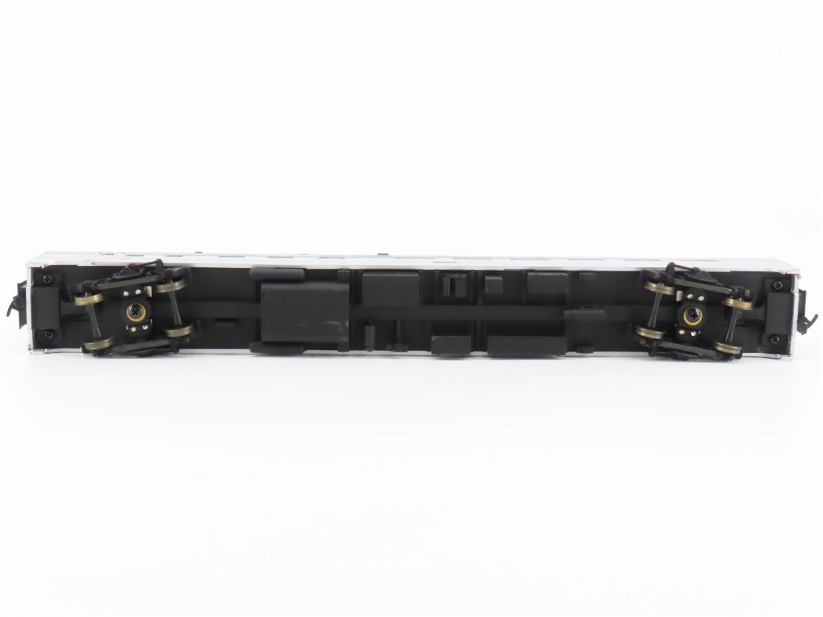 HO Scale Walthers 932-16322 NYC New York Central 85' Budd HO Scale Walthers 932-16322 NYC New York Central 85' Budd
