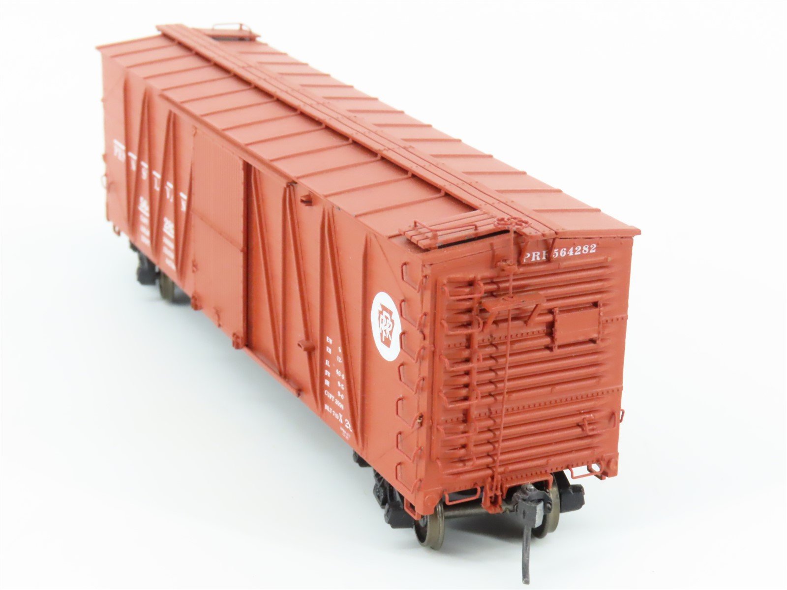 HO Scale InterMountain 452601-09 PRR Pennsylvania Single-Sheathed Boxcar #564282