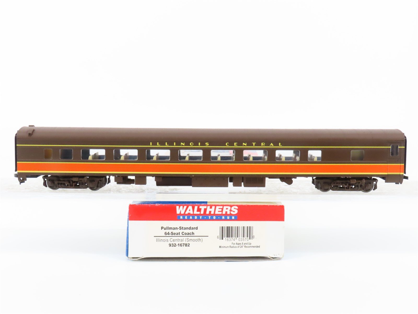 HO Scale Walthers 932-16782 IC Illinois Central Pullman 64-Seat Coach Passenger