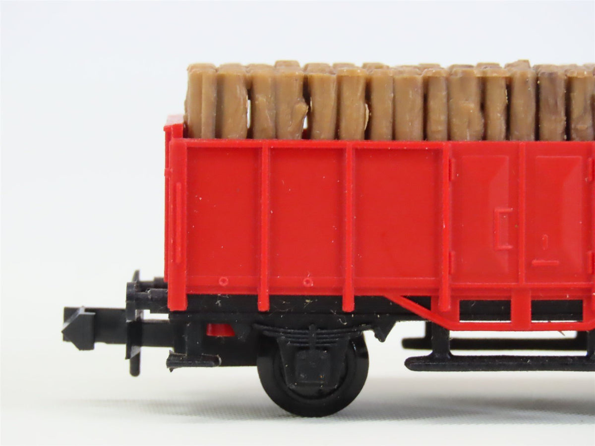 N Scale Arnold Rapido Unlettered European 26&#39; Gondola w/ Load