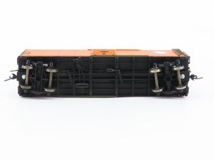 HO Scale InterMountain 46051-03 GN Great Northern Plywood Panel Box Car #10300