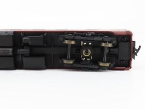 HO Scale Walthers 932-6727 PRR Pennsylvania Railroad Pullman Sleeper Passenger